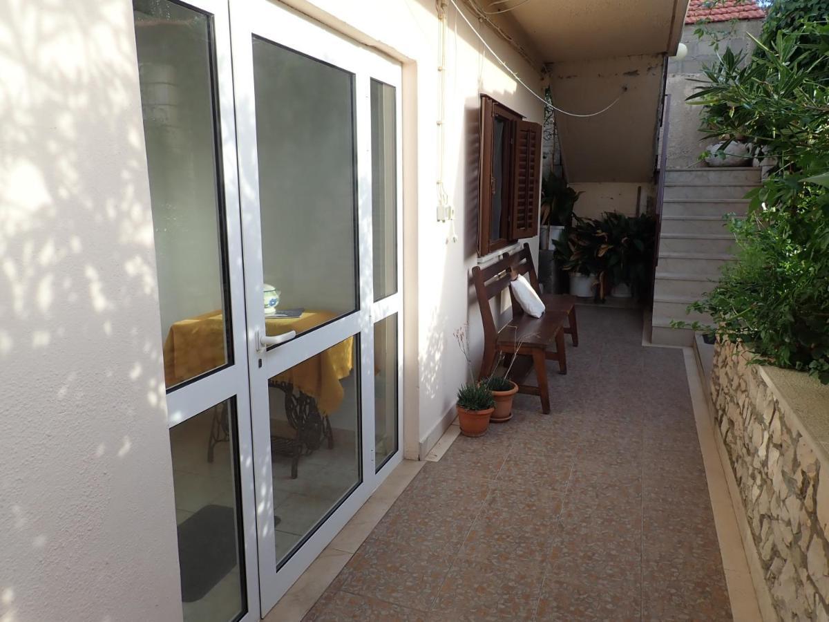 Katja Beach Apartment Račišće Exterior foto