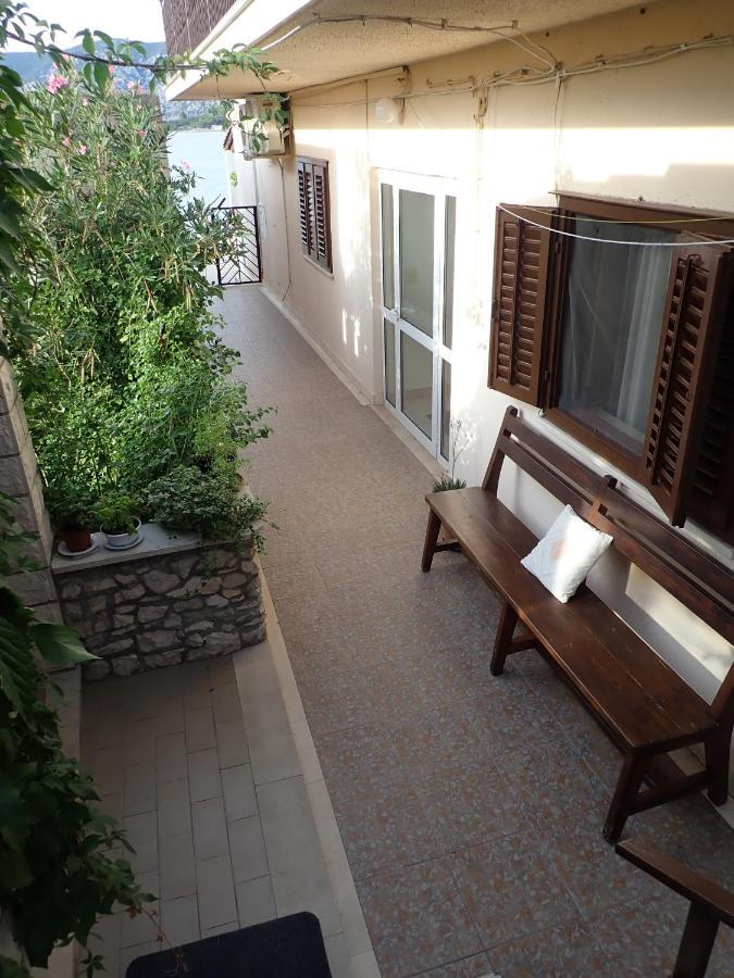 Katja Beach Apartment Račišće Exterior foto
