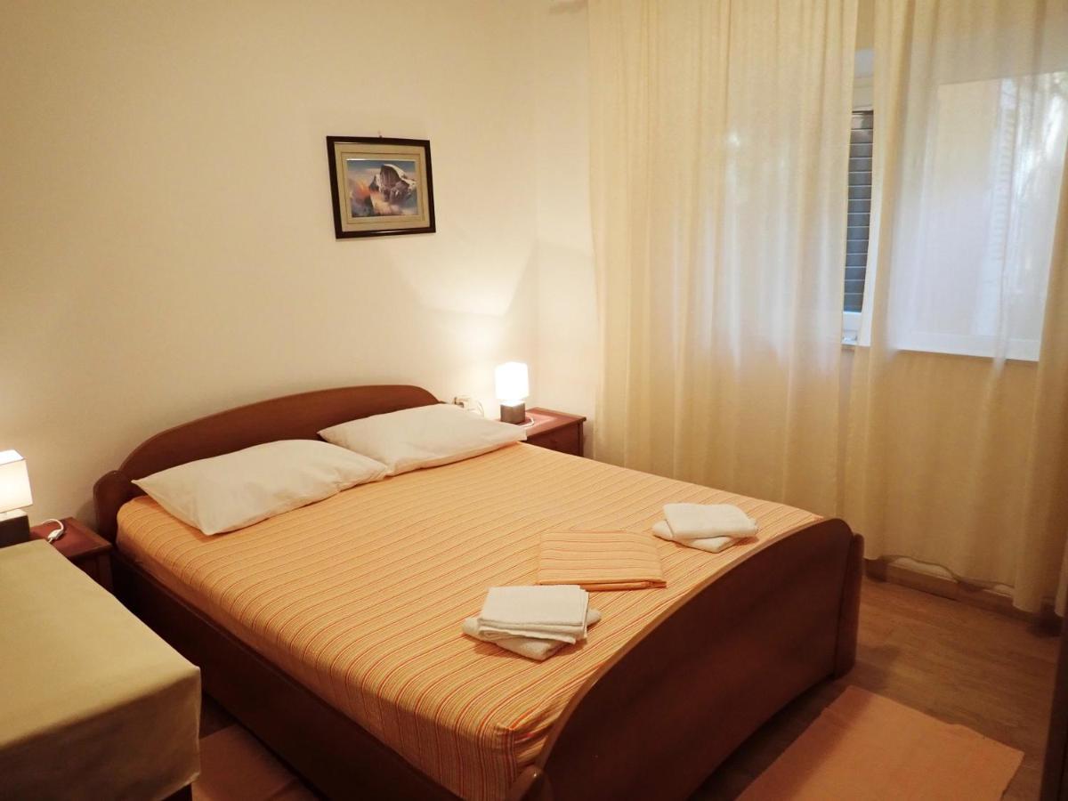 Katja Beach Apartment Račišće Exterior foto